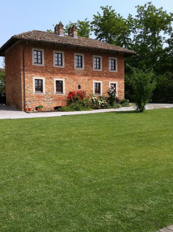 B&B Cascina Gaione Via Gallina,18B 12052 Neive Cn المظهر الخارجي الصورة